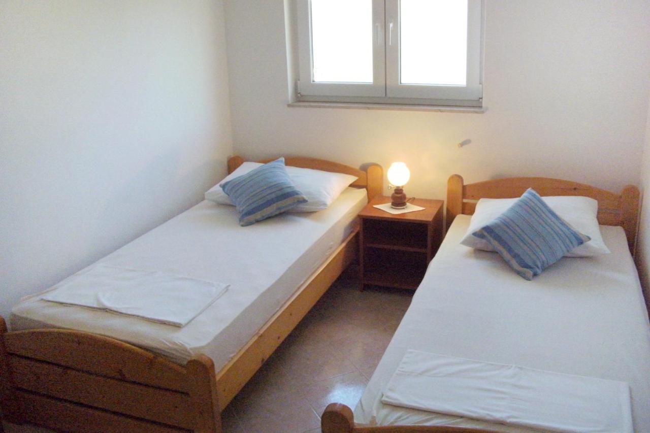 Apartments With A Parking Space Seget Vranjica, Trogir - 8507 Екстер'єр фото