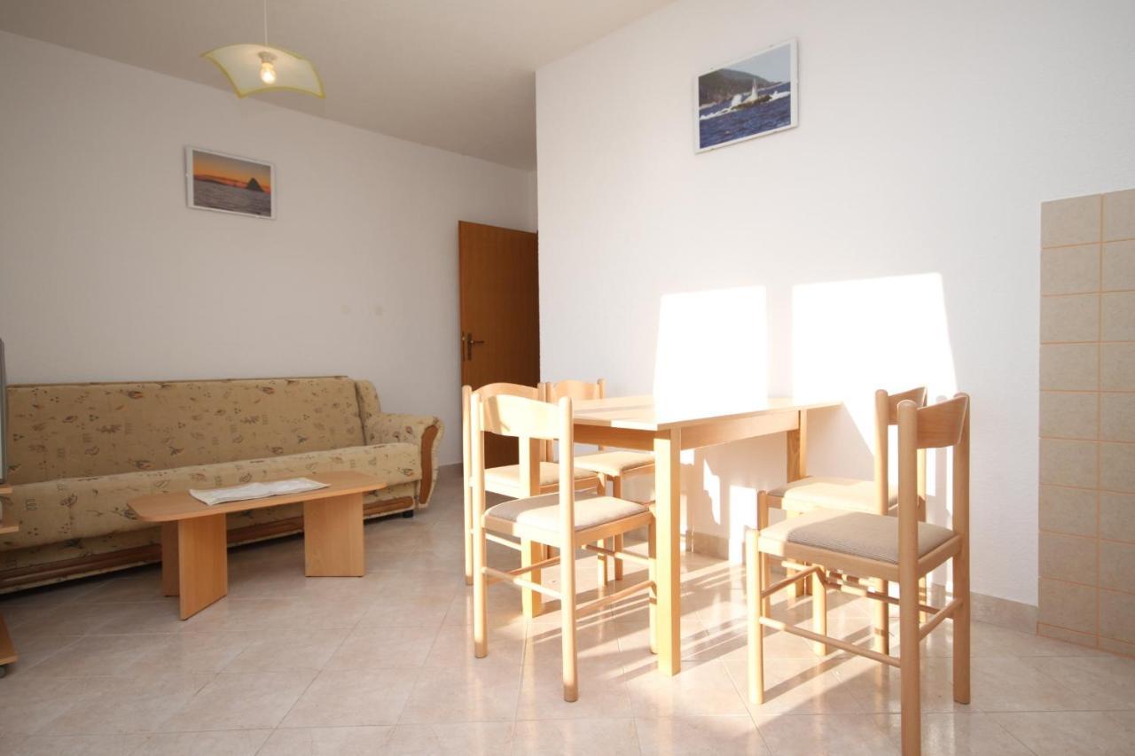 Apartments With A Parking Space Seget Vranjica, Trogir - 8507 Екстер'єр фото