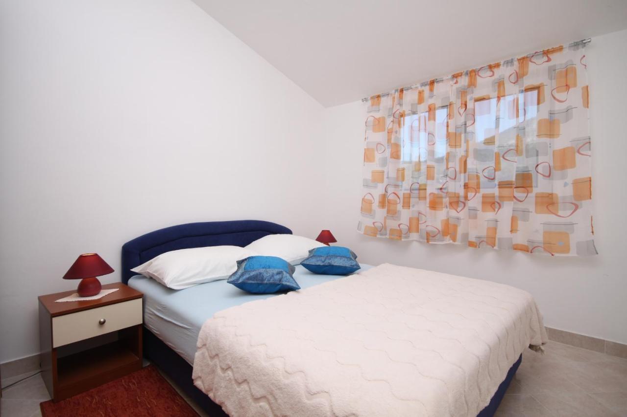 Apartments With A Parking Space Seget Vranjica, Trogir - 8507 Екстер'єр фото