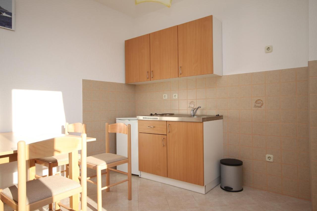 Apartments With A Parking Space Seget Vranjica, Trogir - 8507 Екстер'єр фото